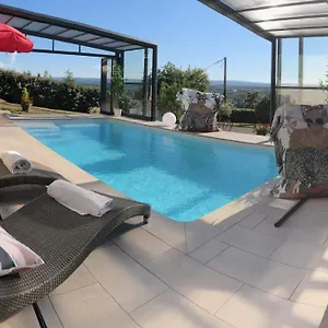 https://logement-avec-vue-et-spa-privatif.hotels-rhonealpes.com