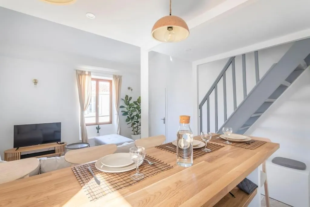 Apartment Standing - Central - Quartier Des Artistes - Les Freres De La Loc' Marseille France